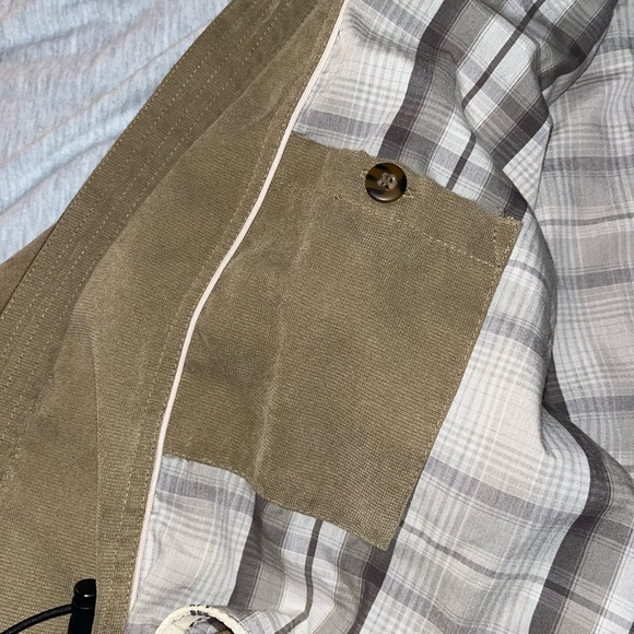 Men's Tan Jacket - Picture 8 of 8